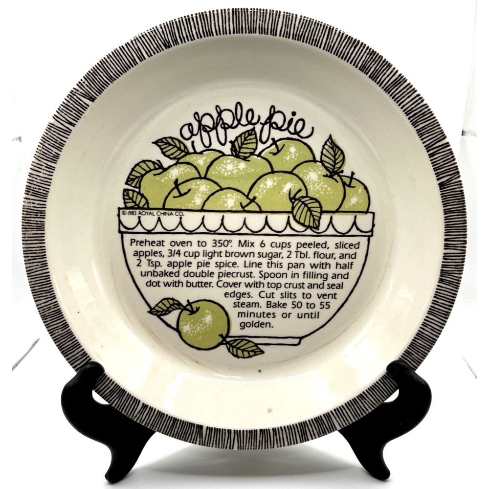Vintage 1983 Royal China Country Harvest Apple Pie Recipe Baking Pie Plate USA